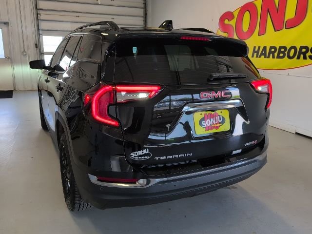 Used 2024 GMC Terrain AT4 w/ Infotainment Package II AWD/4WD image 46