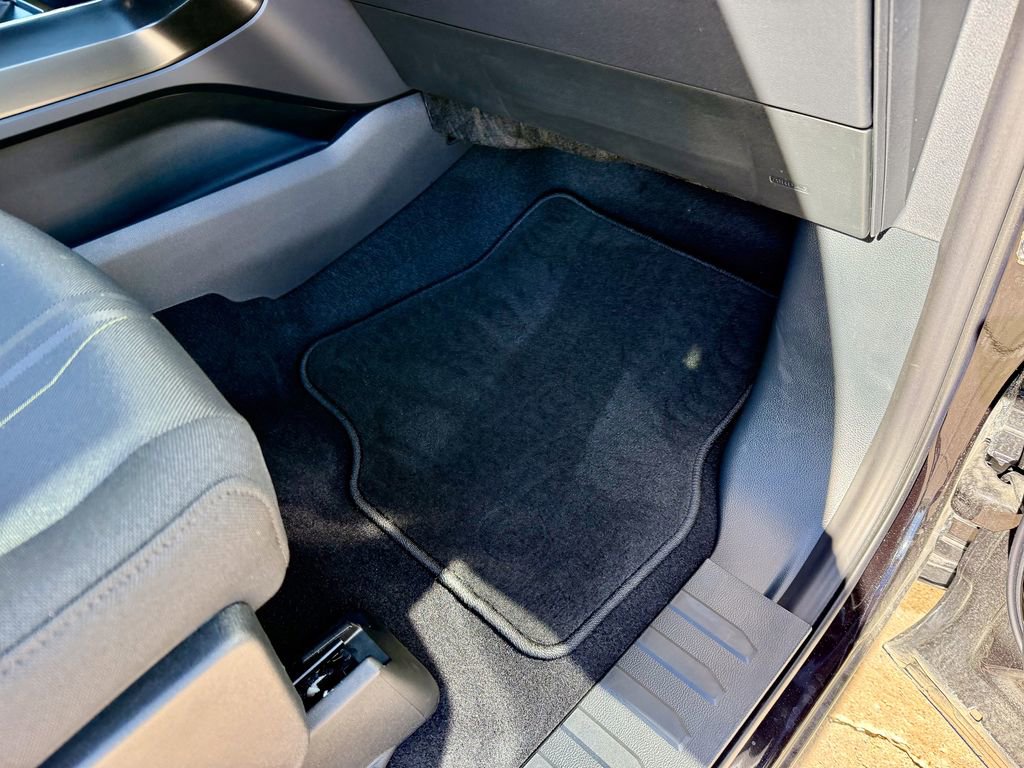 Certified 2025 Ford F150 STX w/ Equipment Group 200A image 19