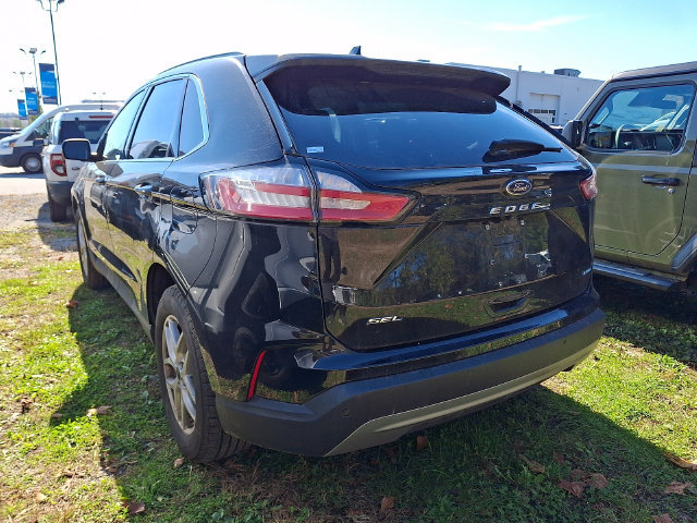 Certified 2024 Ford Edge SEL w/ Convenience Package AWD/4WD image 7