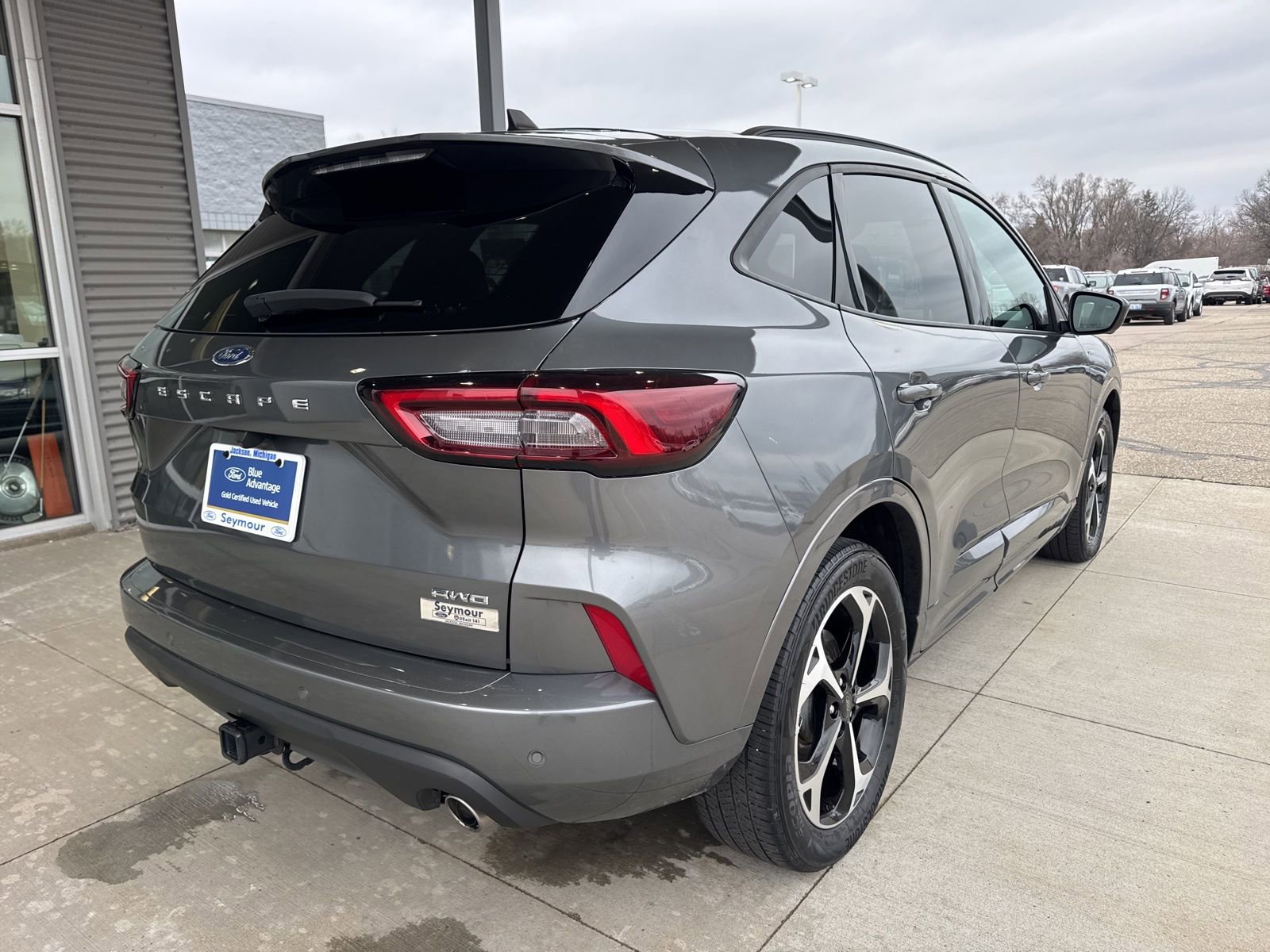 Certified 2023 Ford Escape ST-Line Select w/ Tech Pack #2 image 5