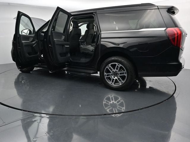 Certified 2025 Ford Expedition Max Active AWD/4WD image 39