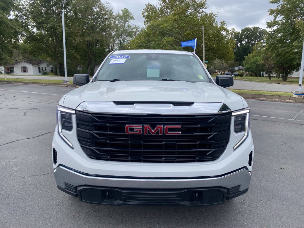 Used 2023 GMC Sierra 1500 Pro w/ Pro Value Package AWD/4WD image 2