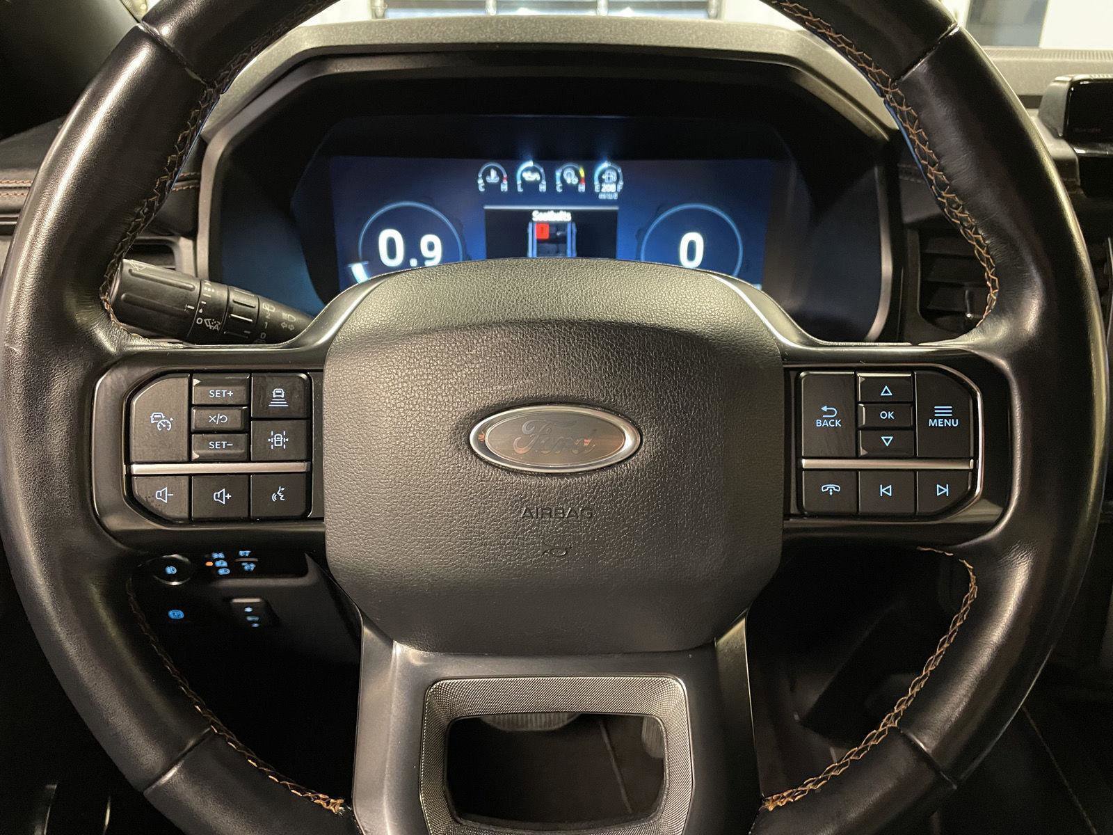 Certified 2023 Ford Expedition Platinum AWD/4WD image 12
