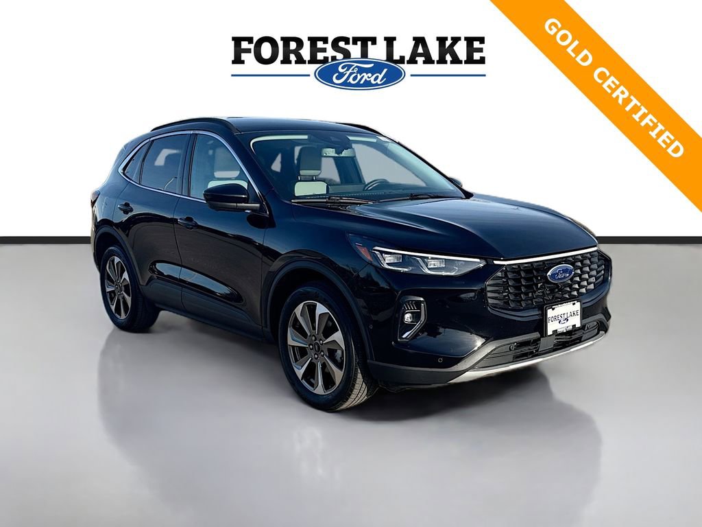 Certified 2023 Ford Escape Platinum w/ Premium Technology Package