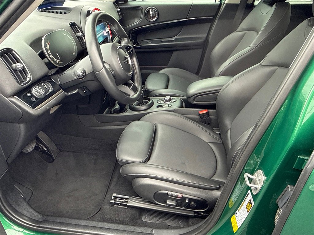 Used 2022 MINI Cooper Countryman S w/ Premium Package image 9