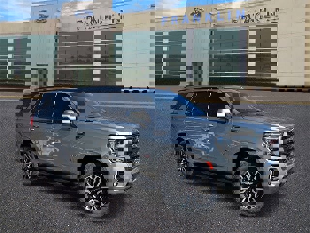 Used 2024 GMC Yukon AT4 w/ Technology Package image 7