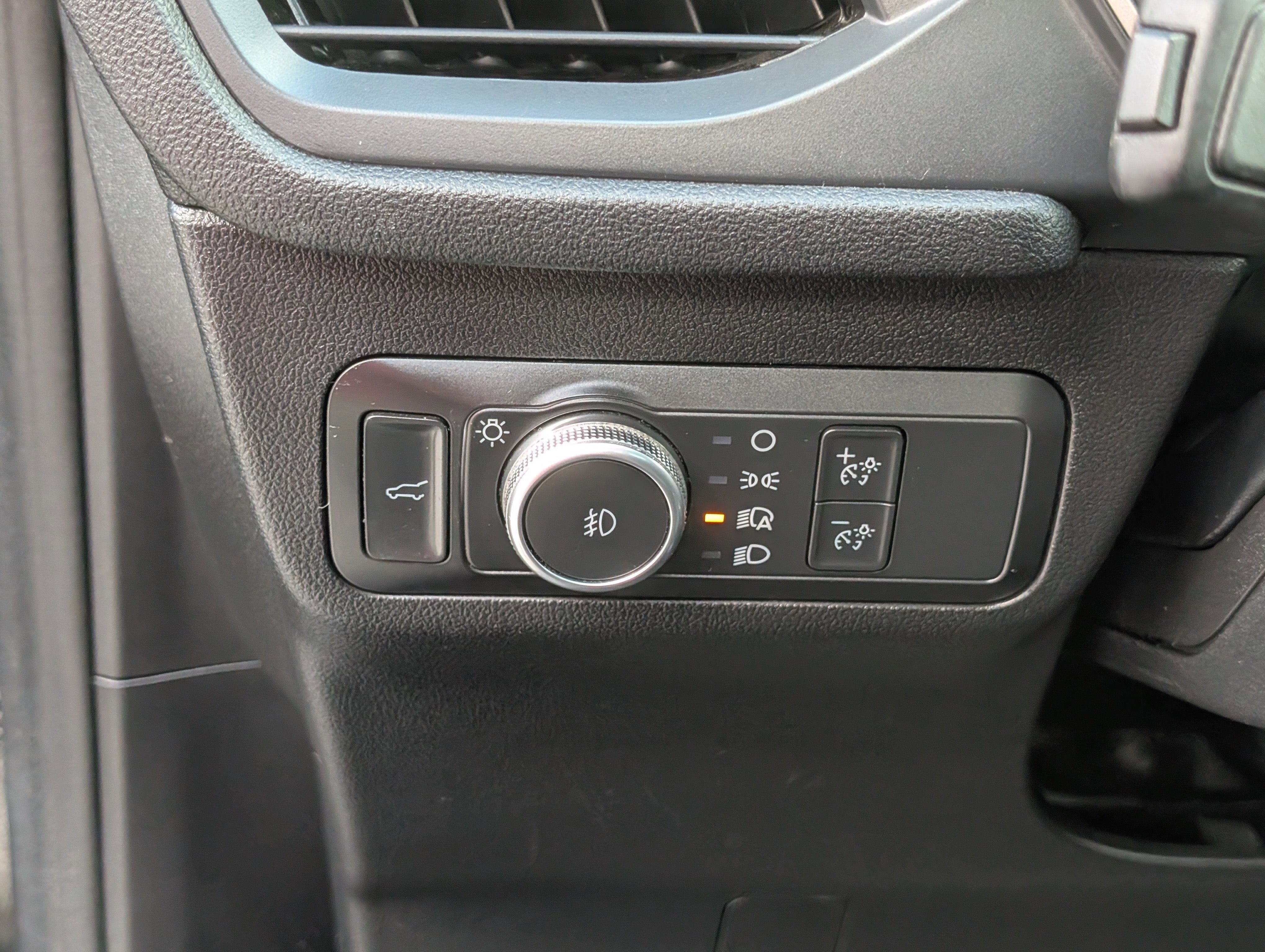 Certified 2022 Ford Escape SEL image 23