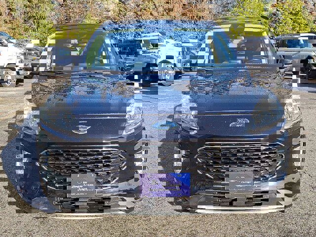 Certified 2020 Ford Escape Titanium image 27