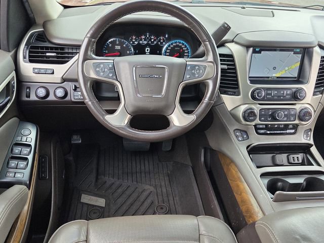 Used 2019 GMC Yukon XL Denali w/ Denali Ultimate Package image 11
