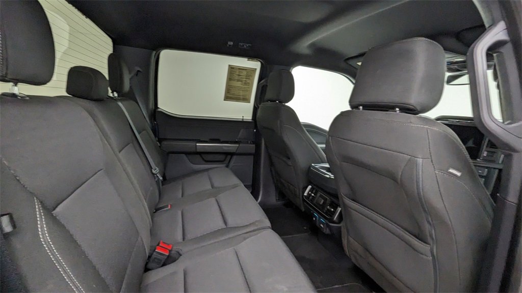 Certified 2022 Ford F150 XLT w/ Equipment Group 302A High image 37