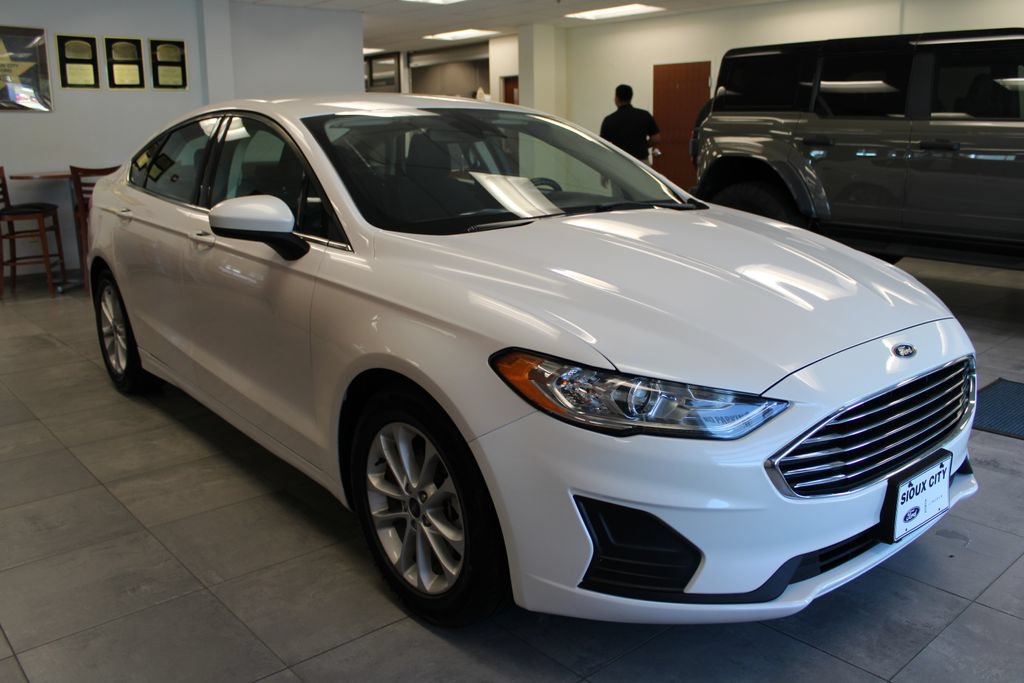 Certified 2020 Ford Fusion SE FWD image 6