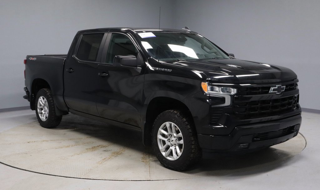 Used 2023 Chevrolet Silverado 1500 RST image 7