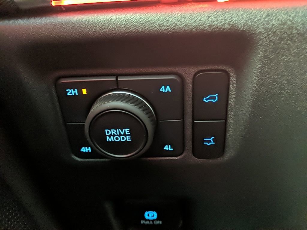 Certified 2025 Ford Expedition Max Platinum image 28