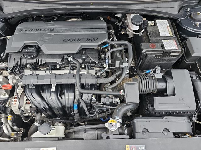 Used 2022 Hyundai Elantra SEL w/ Convenience Package FWD image 34