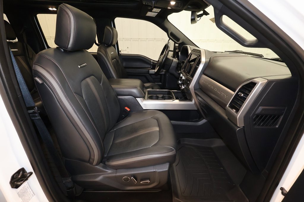 Certified 2022 Ford F250 Platinum w/ FX4 Off-Road Package image 25