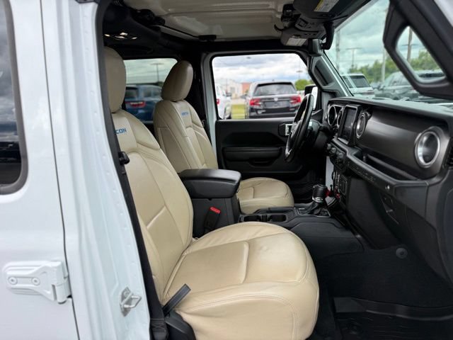 Used 2023 Jeep Wrangler Unlimited Rubicon 4xe w/ Cold Weather Group AWD/4WD image 18