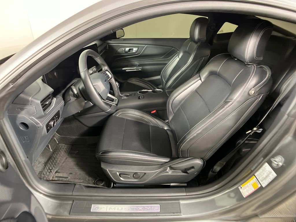 Certified 2025 Ford Mustang Premium image 12