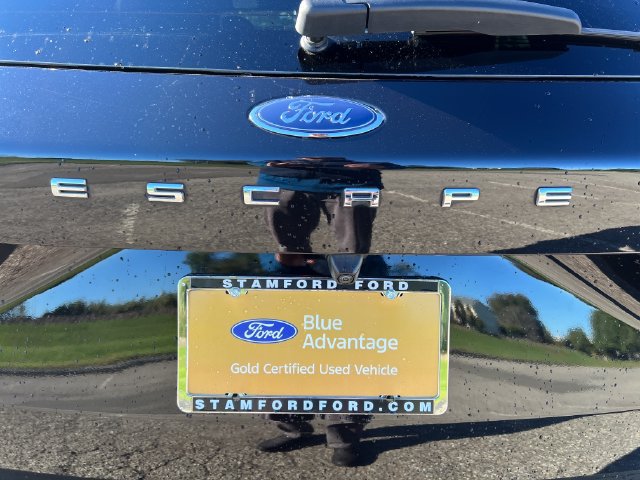 Certified 2025 Ford Escape ST-Line Select AWD/4WD image 37