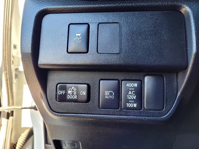 Used 2020 Toyota Tacoma TRD Sport w/ Technology Package AWD/4WD image 14