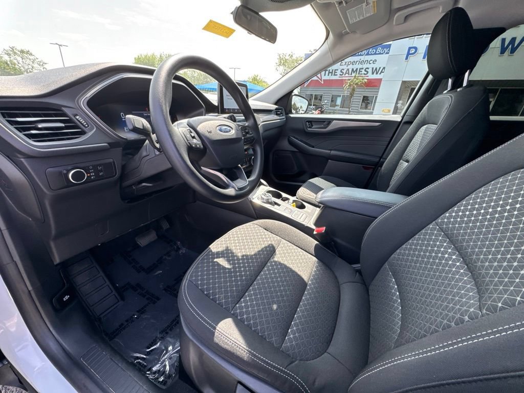 Certified 2026 Ford Escape Active FWD image 13