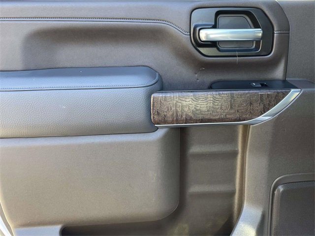 Used 2021 GMC Sierra 2500 Denali w/ Denali Ultimate Package image 9