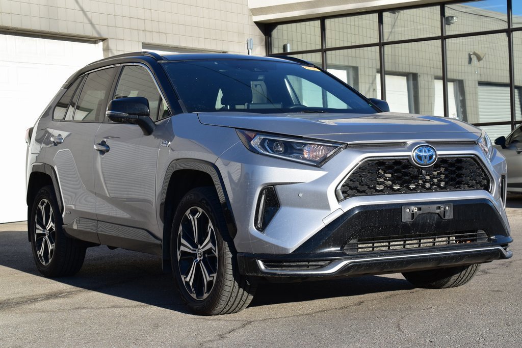 Used 2021 Toyota RAV4 XSE w/ Premium Package image 3