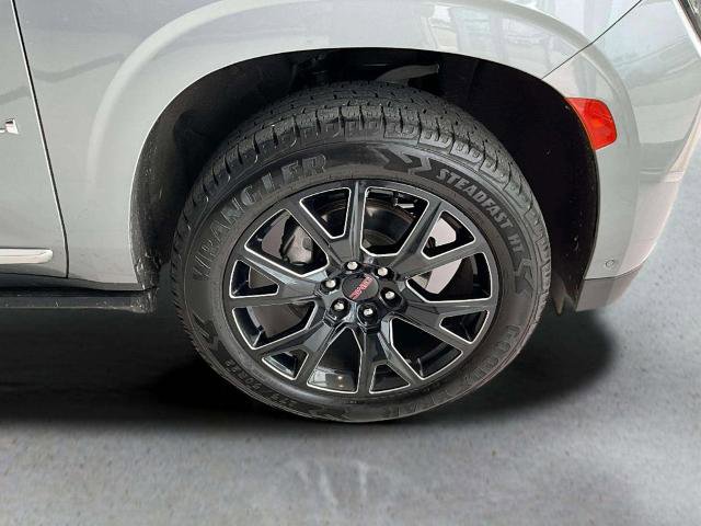 Used 2023 GMC Yukon XL Denali w/ Denali Reserve Package AWD/4WD image 34