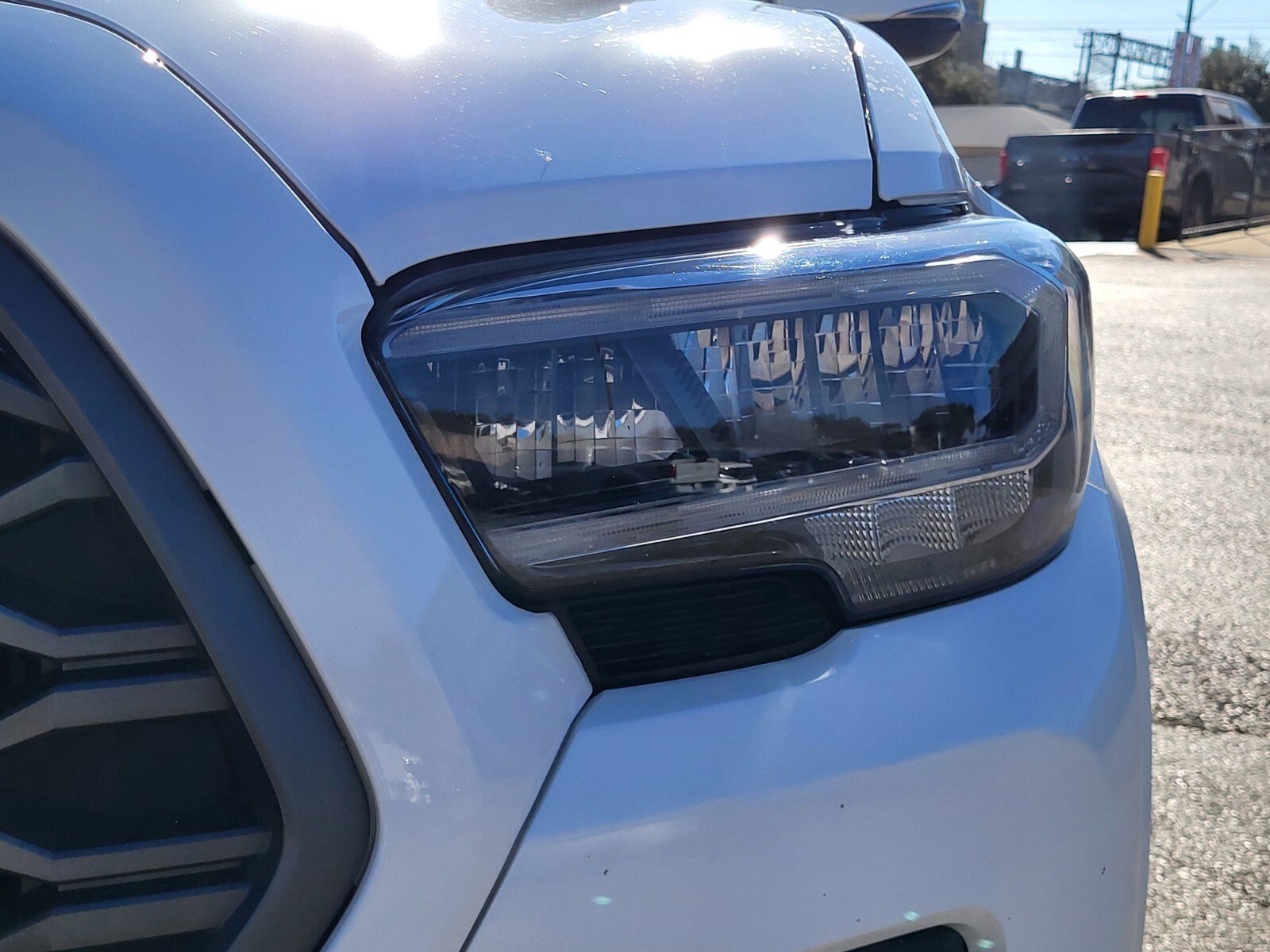 Used 2023 Toyota Tacoma TRD Sport image 11