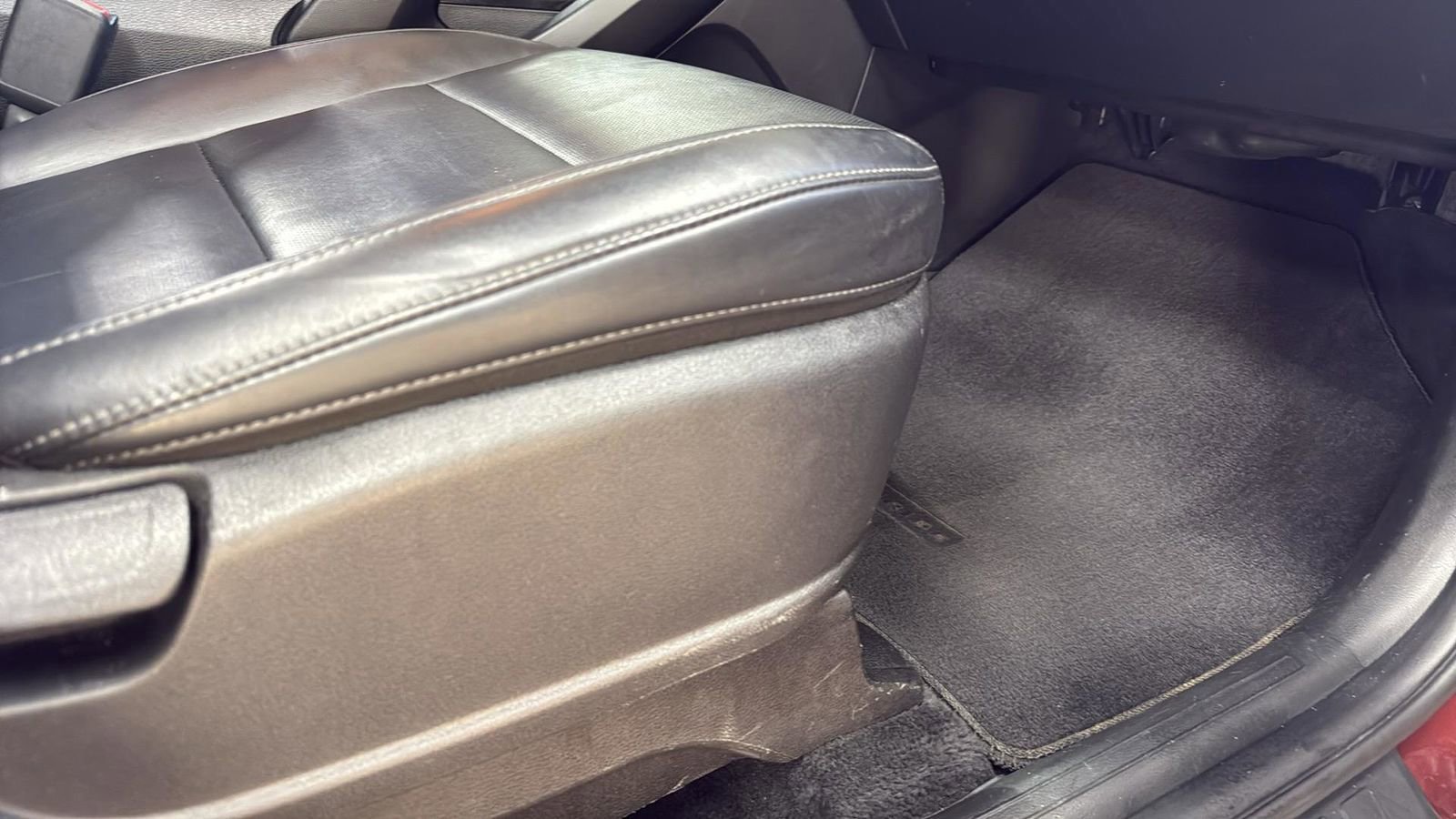 Used 2023 Kia Telluride S image 25