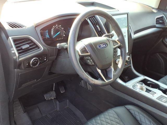 Certified 2024 Ford Edge Titanium AWD/4WD image 19
