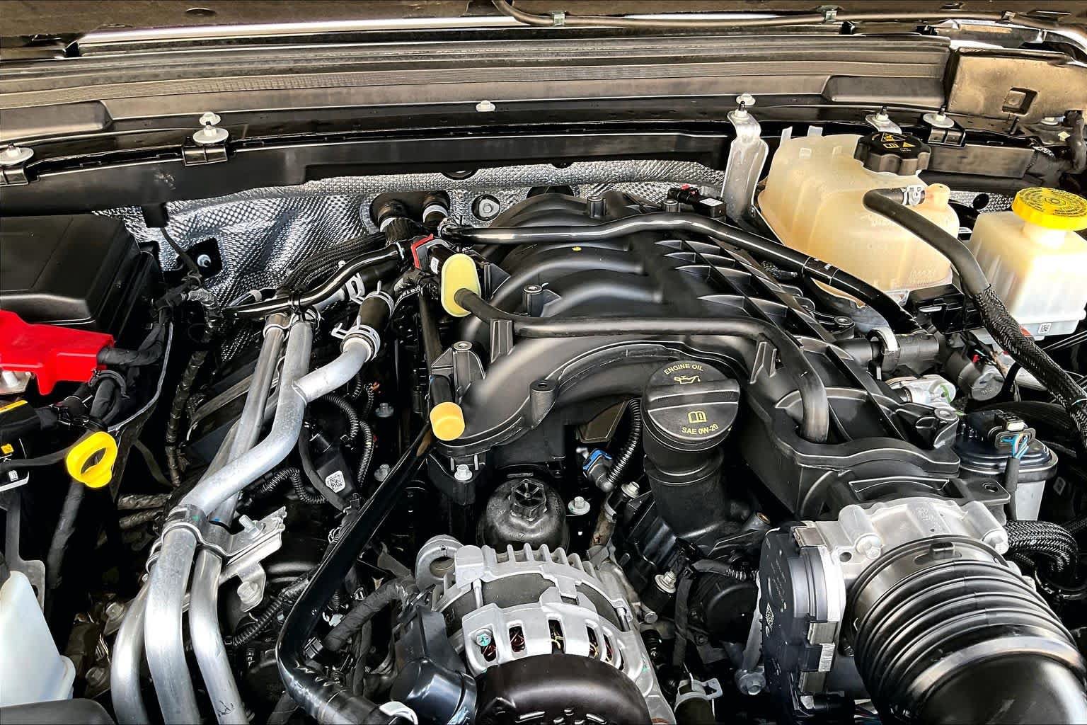 Used 2024 Jeep Gladiator Sport AWD/4WD image 34