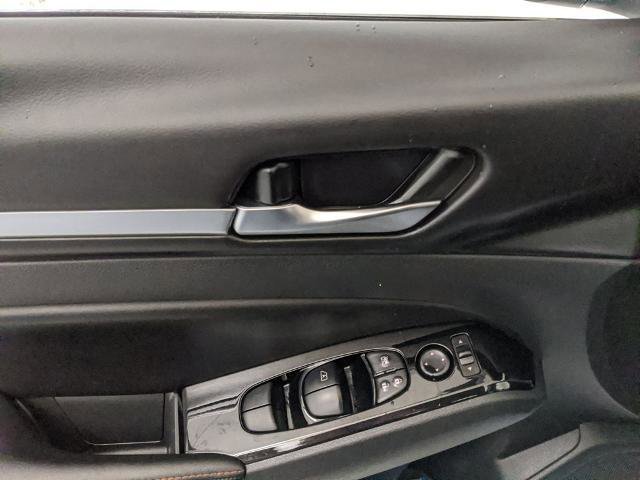 Used 2024 Nissan Altima 2.5 SR w/ SR Premium Package image 16