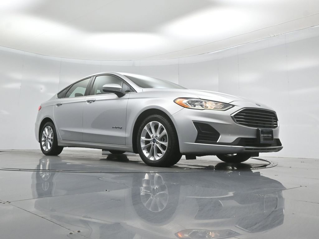 Certified 2019 Ford Fusion SE FWD image 45