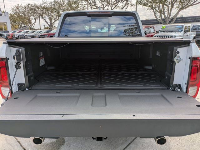 Used 2025 Honda Ridgeline RTL image 13