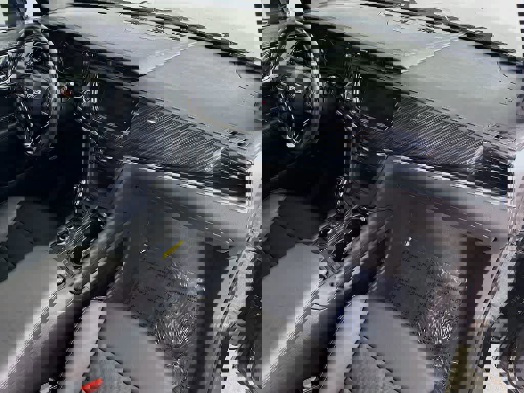 Used 2024 Cadillac XT6 Premium Luxury image 36