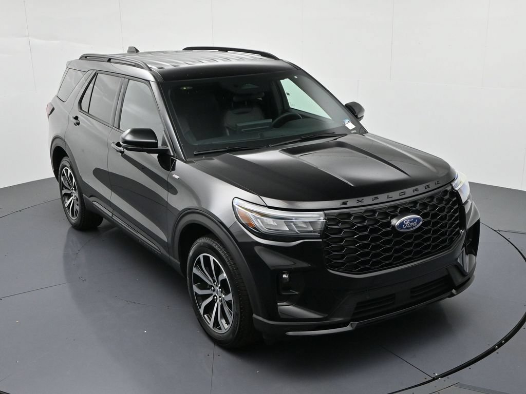 Certified 2026 Ford Explorer ST-Line AWD/4WD image 18