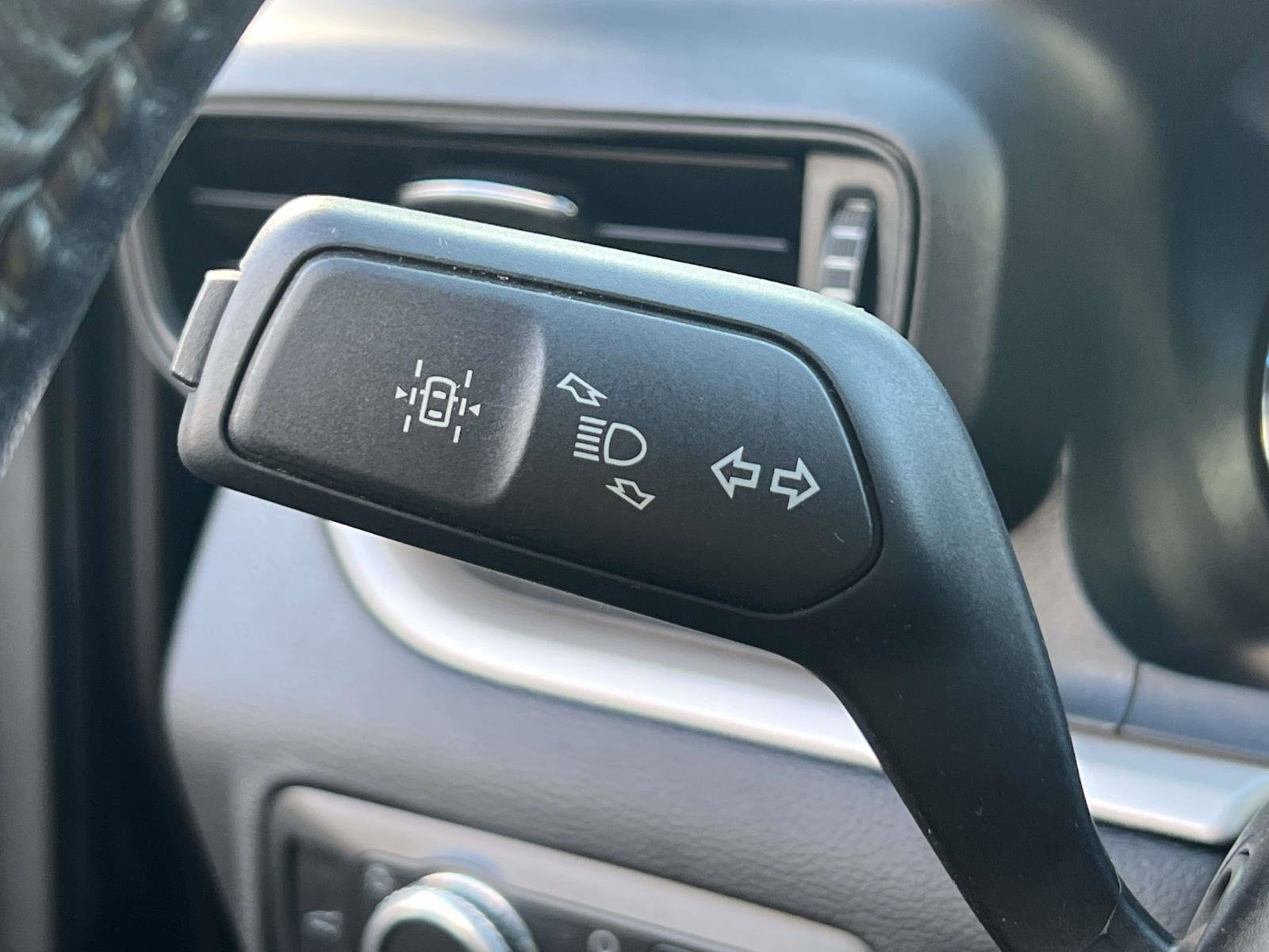 Certified 2022 Ford Explorer XLT image 22