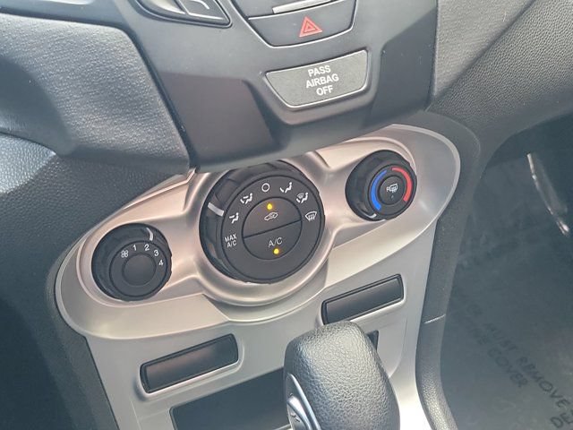 Certified 2019 Ford Fiesta SE FWD image 21