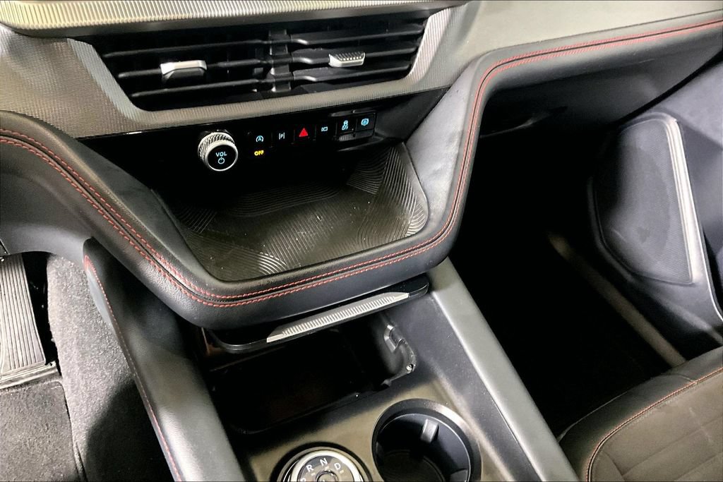 Certified 2025 Ford Explorer ST-Line AWD/4WD image 26