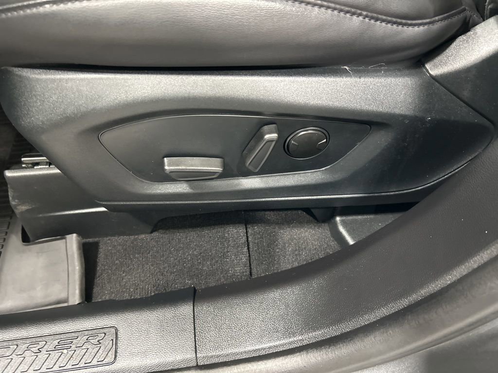 Certified 2023 Ford Explorer XLT w/ Equipment Group 202A image 13