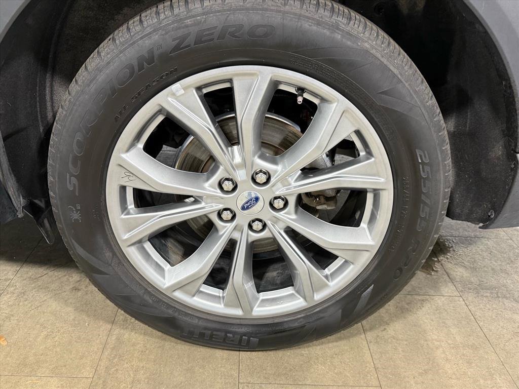 Certified 2023 Ford Explorer Limited image 15