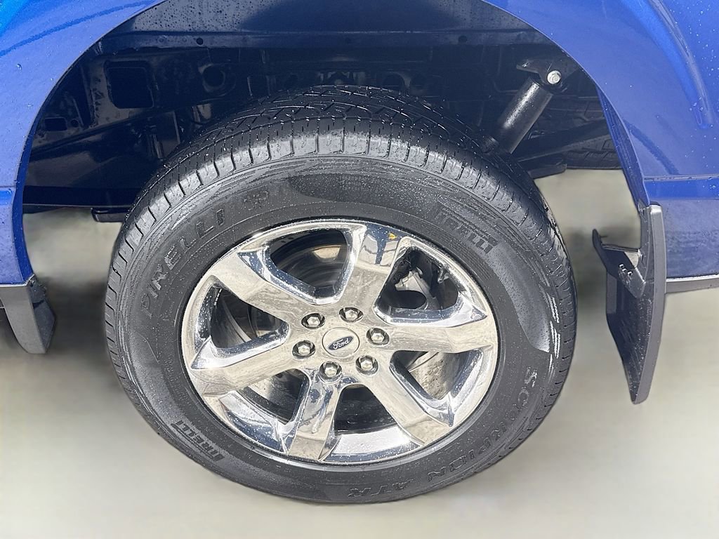 Certified 2022 Ford F150 XLT w/ Equipment Group 302A High image 30