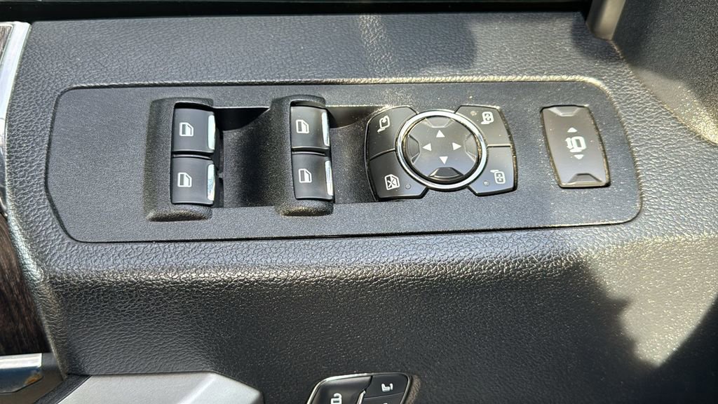 Certified 2020 Ford F350 Lariat w/ Lariat Ultimate Package AWD/4WD image 22