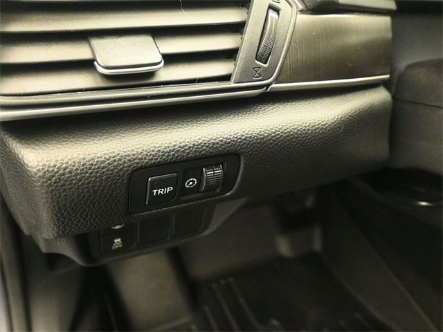 Used 2020 Honda Accord LX image 14
