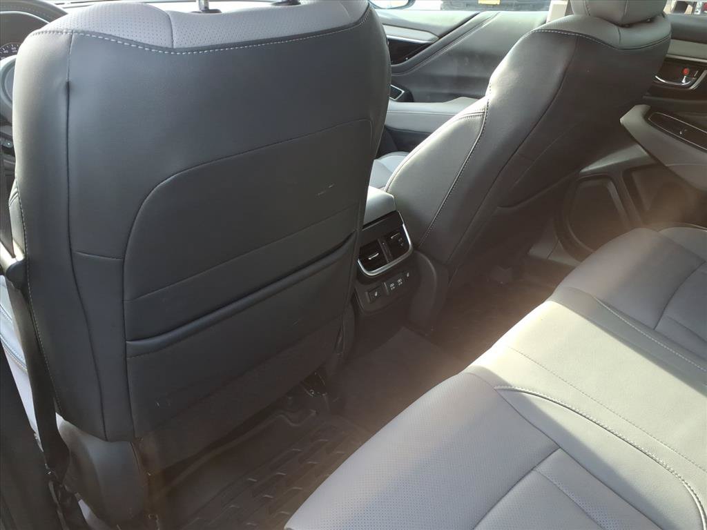 Used 2022 Subaru Outback Limited w/ Popular Package #2 AWD/4WD image 7