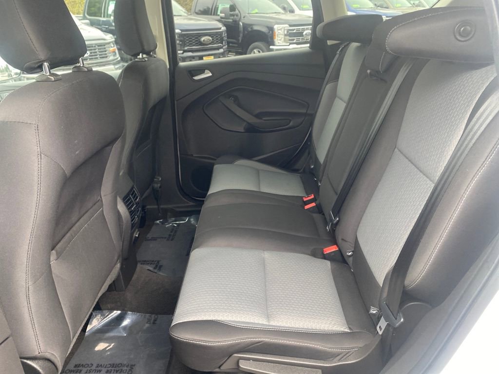 Certified 2019 Ford Escape SE image 9