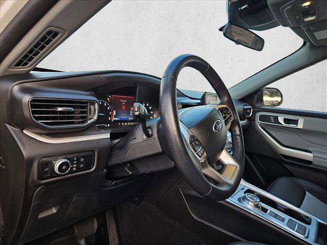 Certified 2023 Ford Explorer XLT w/ Equipment Group 202A image 10