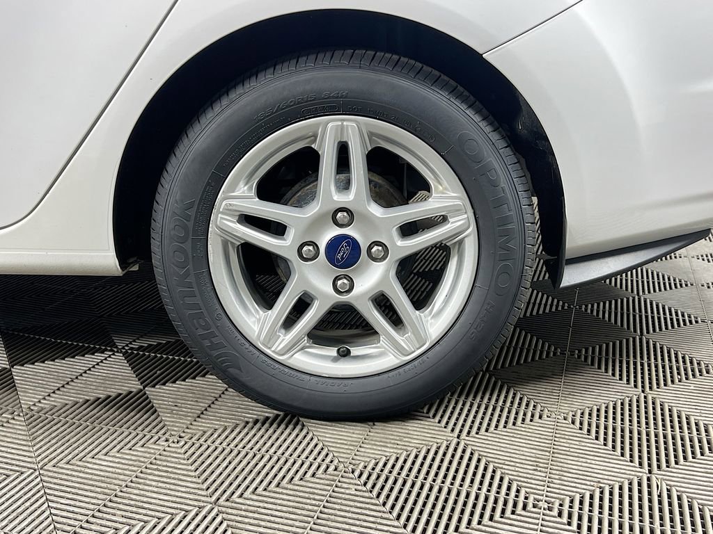 Certified 2017 Ford Fiesta SE FWD image 27