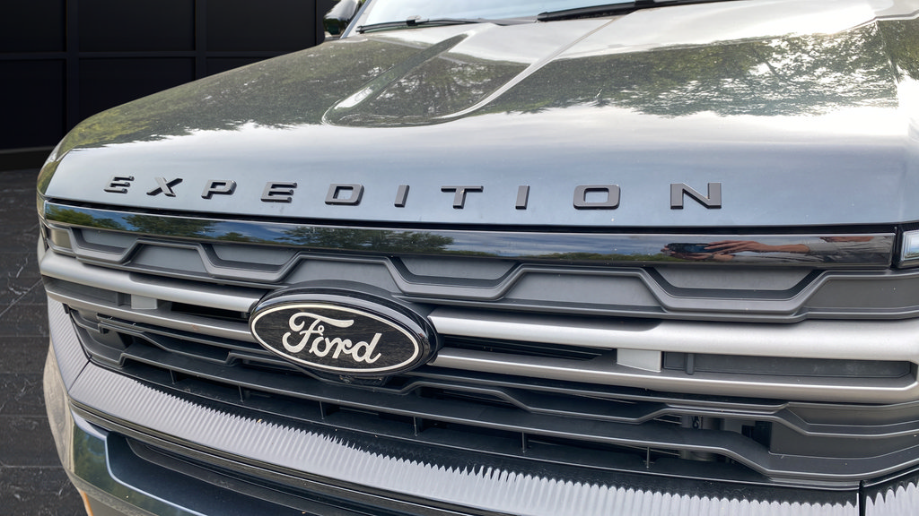 Certified 2025 Ford Expedition Tremor AWD/4WD image 52