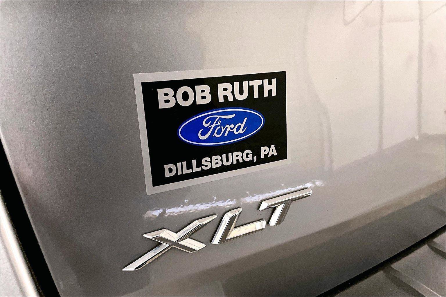 Certified 2021 Ford Explorer XLT w/ Equipment Group 202A image 13